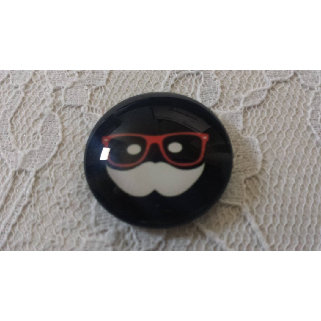 cabochão de vidro redondo 25mm bigode 044 