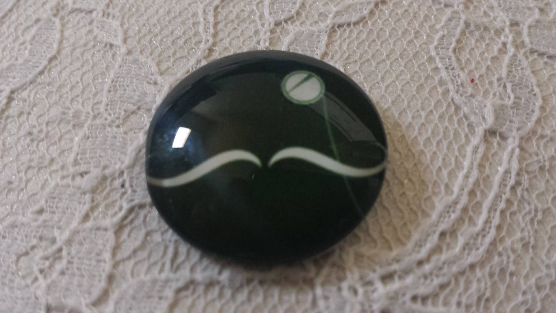 cabochão de vidro redondo 25mm bigode 039 