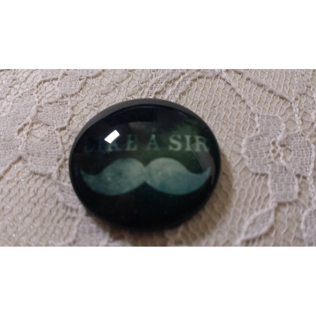 cabochão de vidro redondo 25mm bigode 021 