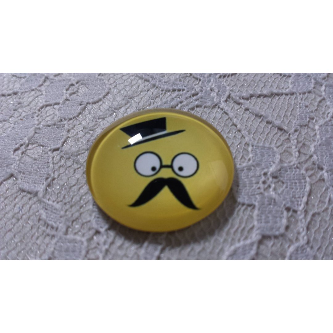 cabochão de vidro redondo 25mm bigode 016 
