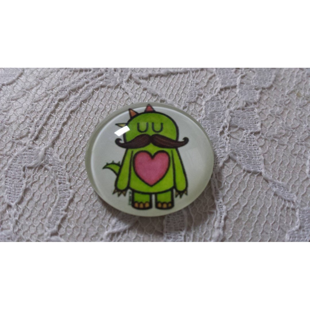 cabochão de vidro redondo 25mm bigode 007 