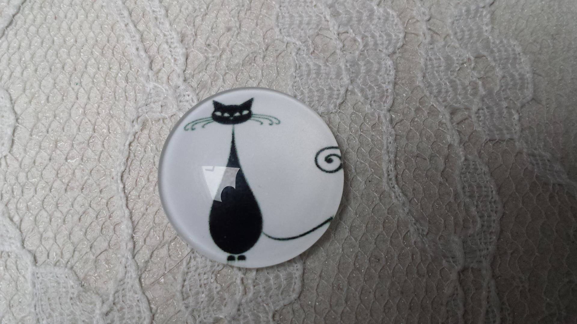 Cabochão de vidro redondo 20mm cat 005 