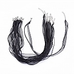 Colar com fita de organza N°04 e cordão encerado preto