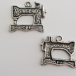 Breloque Couture N°03