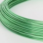Fio de alumínio de 1 mm verde claro em rolo de 10 metros.
