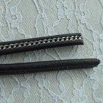 Couro Regaliz preto de 10 mm com corrente de prata por 20 cm