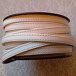 Couro de bezerro branco liso 10 mm por 20 cm cosido 2 fios branco