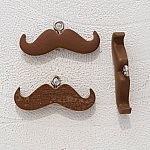Pendente Moustache N°09 Castanho claro