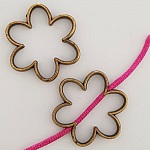 Pendente Flor em metal N°010 Bronze
