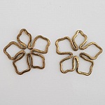 Pendente Flor em Metal N°024 Ouro Velho