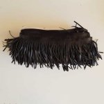 Franja de couro sintético preto com 10 cm de largura