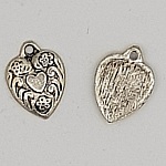 Amuletos em forma de coração N°21