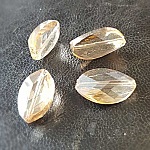 Pendente em gota de vidro facetado N°03-01