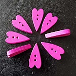 Botão coração de madeira roxo N°02-07