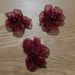 Conjunto de 3 flores coloridas Tecidos de organza Bordeaux