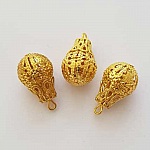 Pendente em ouro com orifícios N°02-03