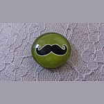 cabochão de vidro redondo 25mm bigode 034 