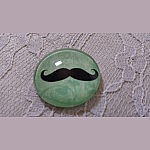 cabochão de vidro redondo 25mm bigode 024 