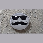 cabochão de vidro redondo 25mm bigode 012 