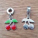 Breloque Cerise N°08