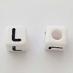 Perle Carré Lettre L Blanc Noir 8mm