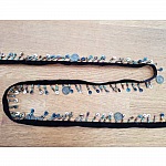 Ruban noir sequin médaille perle N°01