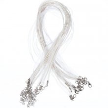 Colar com fita de organza N°01 e cordão encerado branco