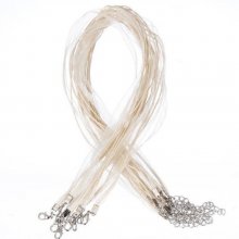 Colar com fita de organza N°10 e cordão encerado