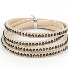 Couro 06 mm Marfim incrustado com strass 1 metro