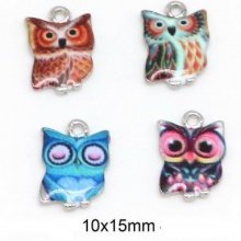 Conjunto de 4 amuletos de coruja esmaltados N°07.