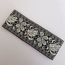 Fita de fantasia N°002 por 22 cm.