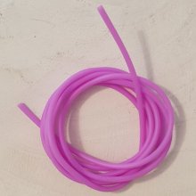 1 metro de cordão de pvc oco Parma de 2 mm.