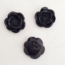 Flor sintética 17 mm N°04-10 Preto 01