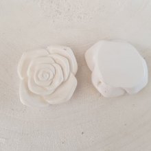 Flor sintética 37 mm N°06-01 Branco