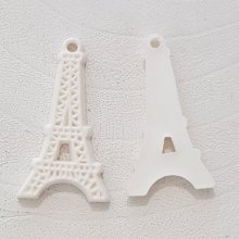 Pendente Torre Eiffel em resina branca