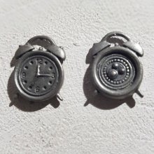 Charm Clockwork N°09 Prata envelhecida