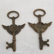 Pendente de chave N°05 Bronze