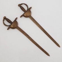 Machado de guerra Charm Sword N°03 Bronze