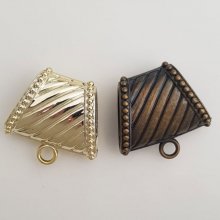 2 laços para cachecóis N°66.