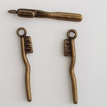 Pendente para escova de dentes N°01 Bronze