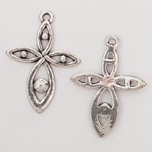 Amuleto de flor Metal N°028 Prata