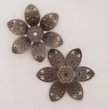 Pendente de flor em metal N°058 cinzento prateado