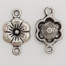 Pendente flor em metal N°068 Prata