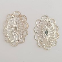 Pendente flor em metal N°107 Gravação em prata