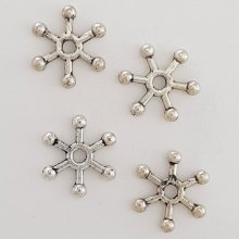 Pendente flor em metal N°109 Prata