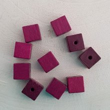 10 Contas de madeira cubo / quadrado 10 mm ametista