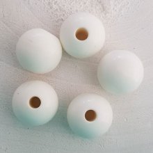 10 Contas redondas 20/18 mm N°01