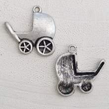 Carrinho de bebé de charme N°69