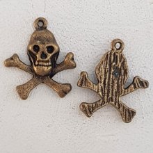 Pendente caveira e ossos cruzados N°13