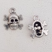 Pendente caveira e ossos cruzados N°15